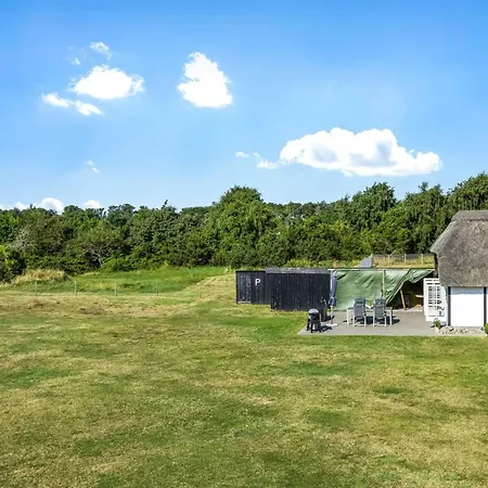 Ronja - 1-3km From The Sea By Interhome