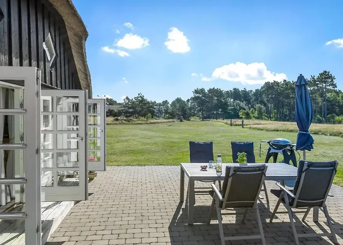 Ronja - 1-3km From The Sea By Interhome *