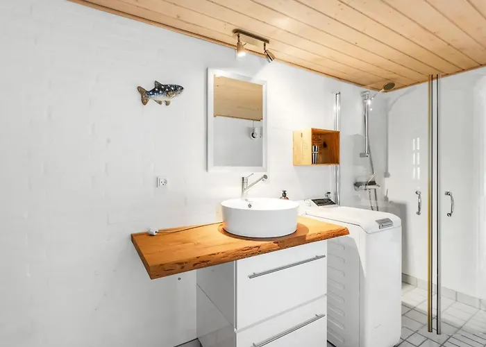 Apartamento Ronja - 1-3km From The Sea By Interhome *